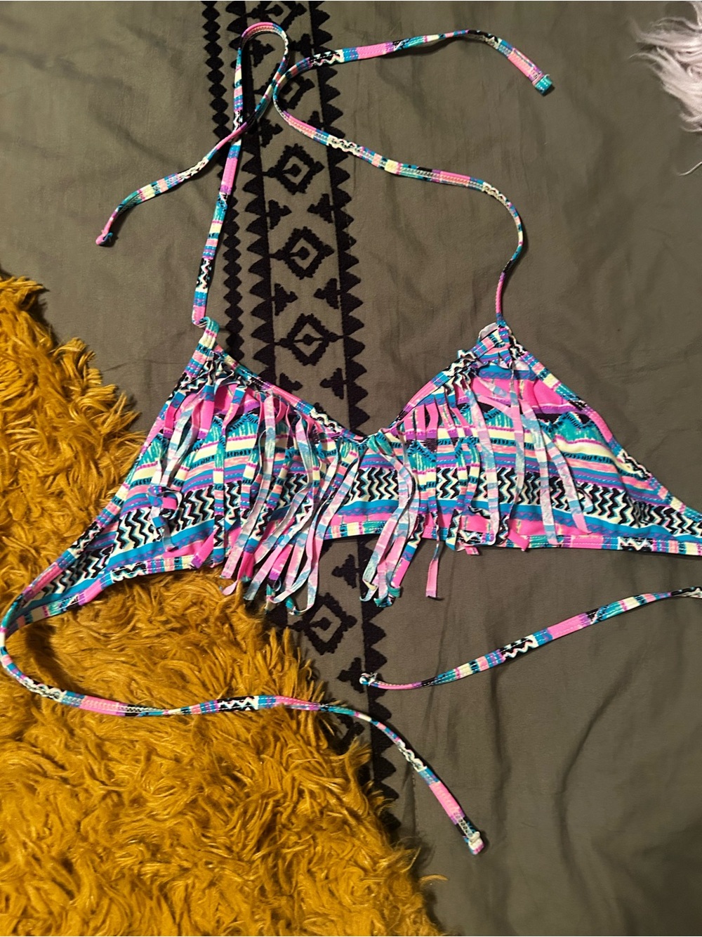 La Hearts Pink & Teal Fringe Triangle Bikini Top